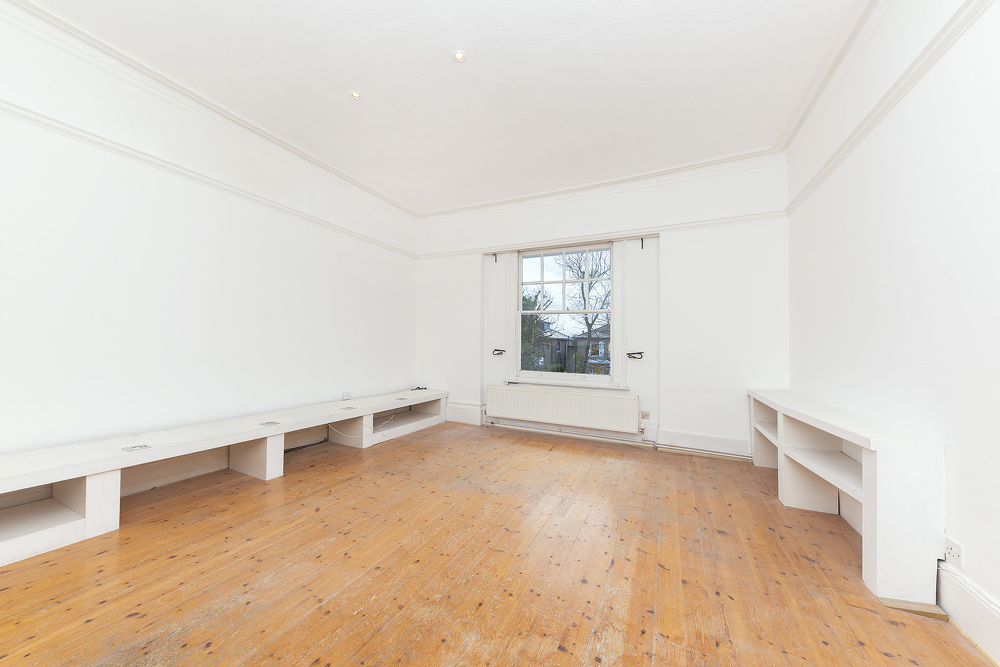 house or flat for sale or rent in south west London